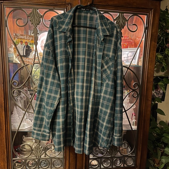 Shein long sleeve button up - Picture 1 of 2